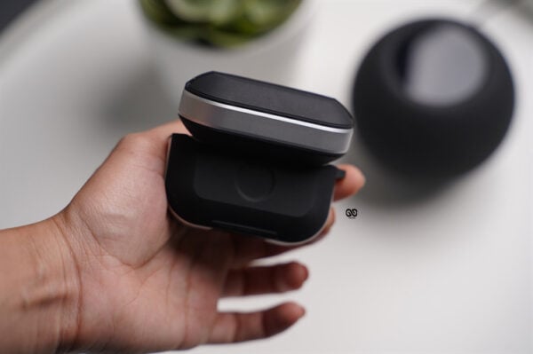 Black Silver Rugged Airpod Case For Airpods Pro (2nd Generation) - Image 7