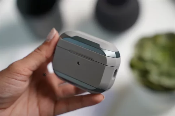 Shockproof Case For AirPods Pro (2nd Generation) - Image 15