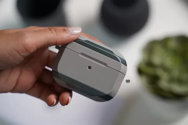 Shockproof Case For AirPods Pro (2nd Generation) - Image 54
