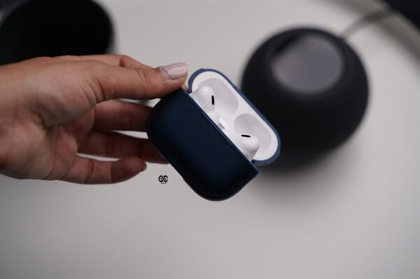 Slim Matte Case For AirPods Pro (2nd Generation) - Image 13