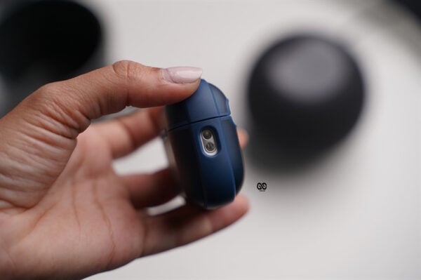 Slim Matte Case For AirPods Pro (2nd Generation) - Image 17
