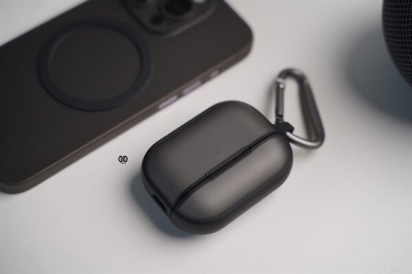 Slim Matte Case For AirPods Pro (2nd Generation) - Image 29