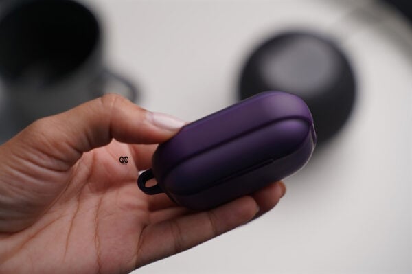 Slim Matte Case For AirPods Pro (2nd Generation) - Image 33
