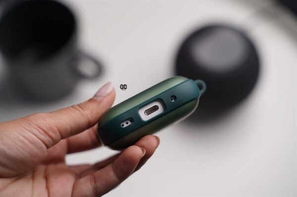 Slim Matte Case For AirPods Pro (2nd Generation) - Image 35