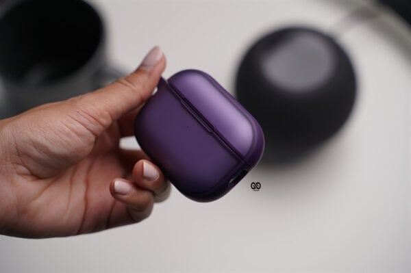 Slim Matte Case For AirPods Pro (2nd Generation) - Image 42